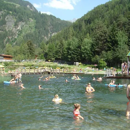 Haus Am Brunnen לינה וארוחת בוקר
