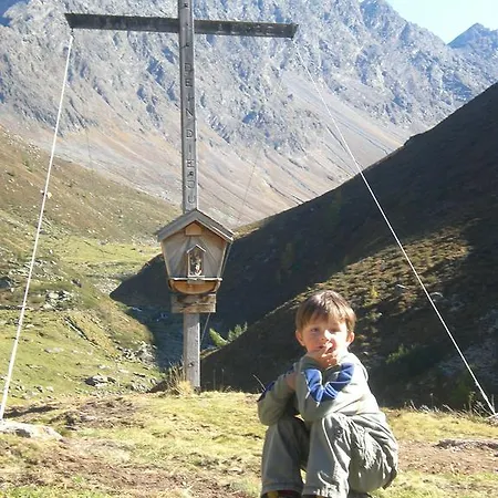 Haus Am Brunnen Bed & Breakfast