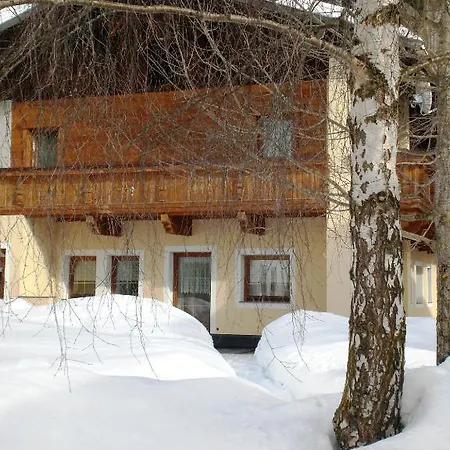 Bed & Breakfast Haus Am Brunnen 3*