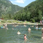 Haus Am Brunnen Bed and Breakfast
